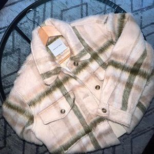 American Eagle Outfitters Button-Up Shacket